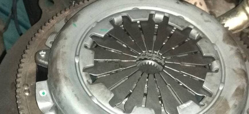 Два метода: как наладить привод муфты сцепления автомобиля Lada 2110 самостоятельно? 6 как отрегулировать сцепление на ВАЗ 2110