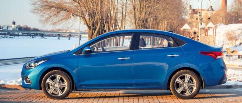 Hyundai Solaris рейтинг лучших недорогих автомобилей 2016 года