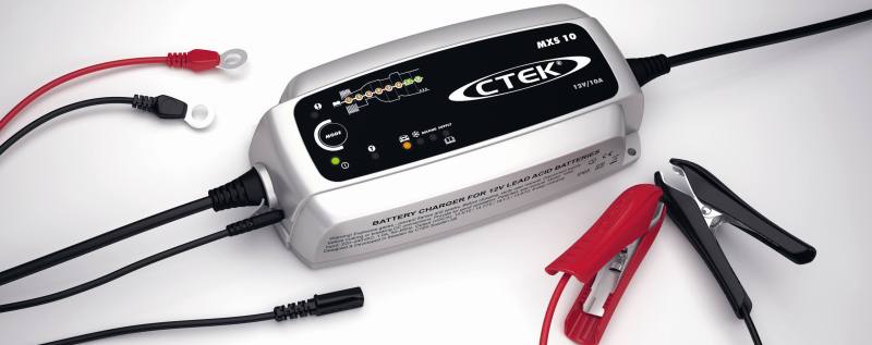Зарядное устройство CTEK MXS 10 выбрать одно из двух зарядных устройств для автомобильного аккумулятора